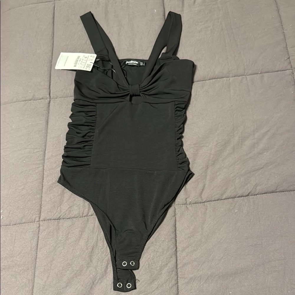 NWT Stradivarius black bodysuit
